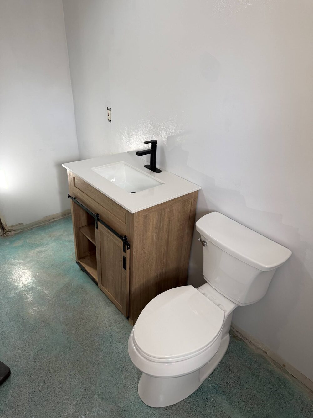 Bathroom plumbing and fixture installation in Maryville, TN